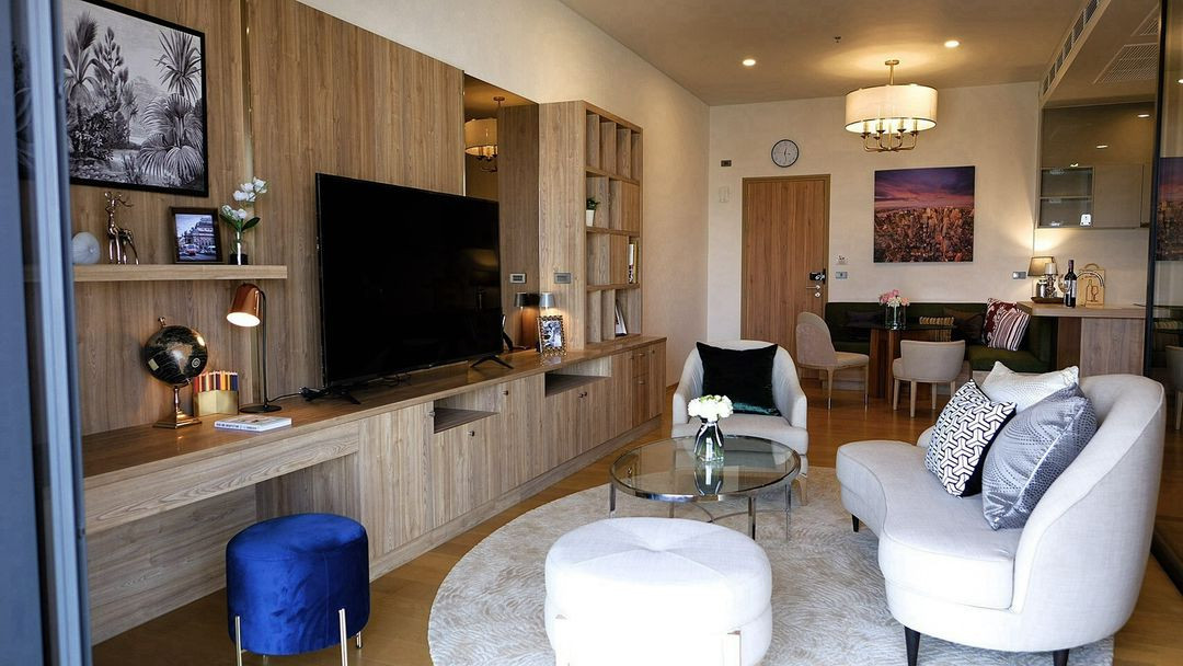 Condo Siamese Exclusive 31, convenient travel, close to the BTS, has a shuttle, beautifully decorated room. Fully furnished, ready to move in
