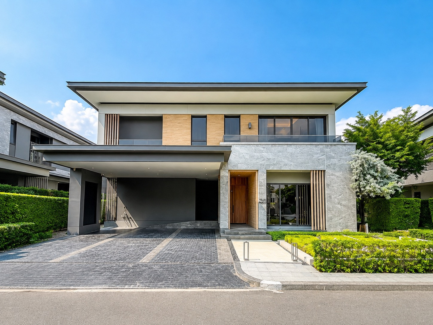 Luxurious 2-story detached house LAKE LEGENG BANGNA-SUVARNAPHUMI Luxurious 2-story detached house LAKE LEGENG BANGNA-SUVARNAPHUMI