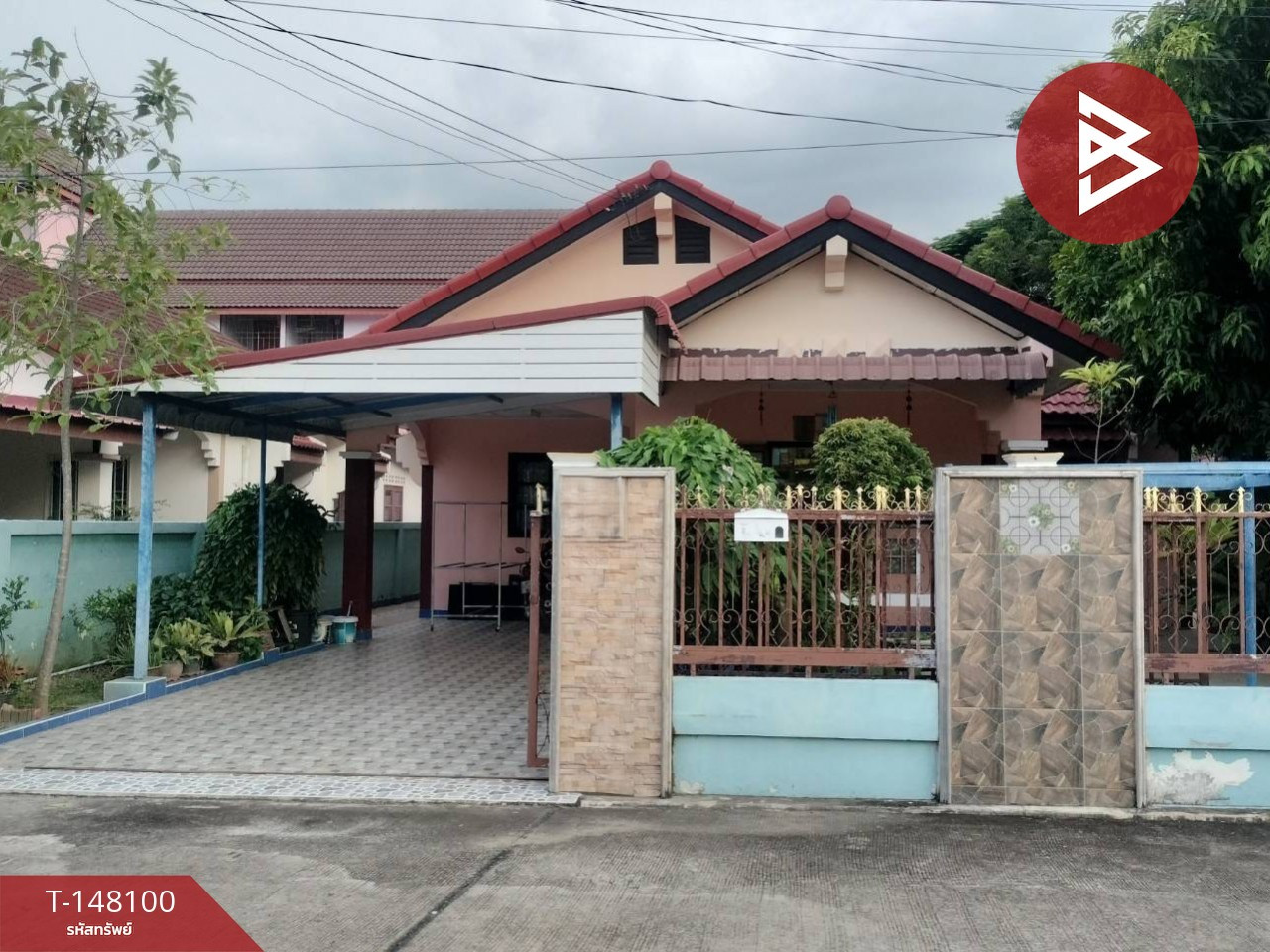 Single house for sale Chokwattana Village, Damri Phatthana, Phitsanulok Single house for sale Chokwattana Village, Damri Phatthana, Phitsanulok