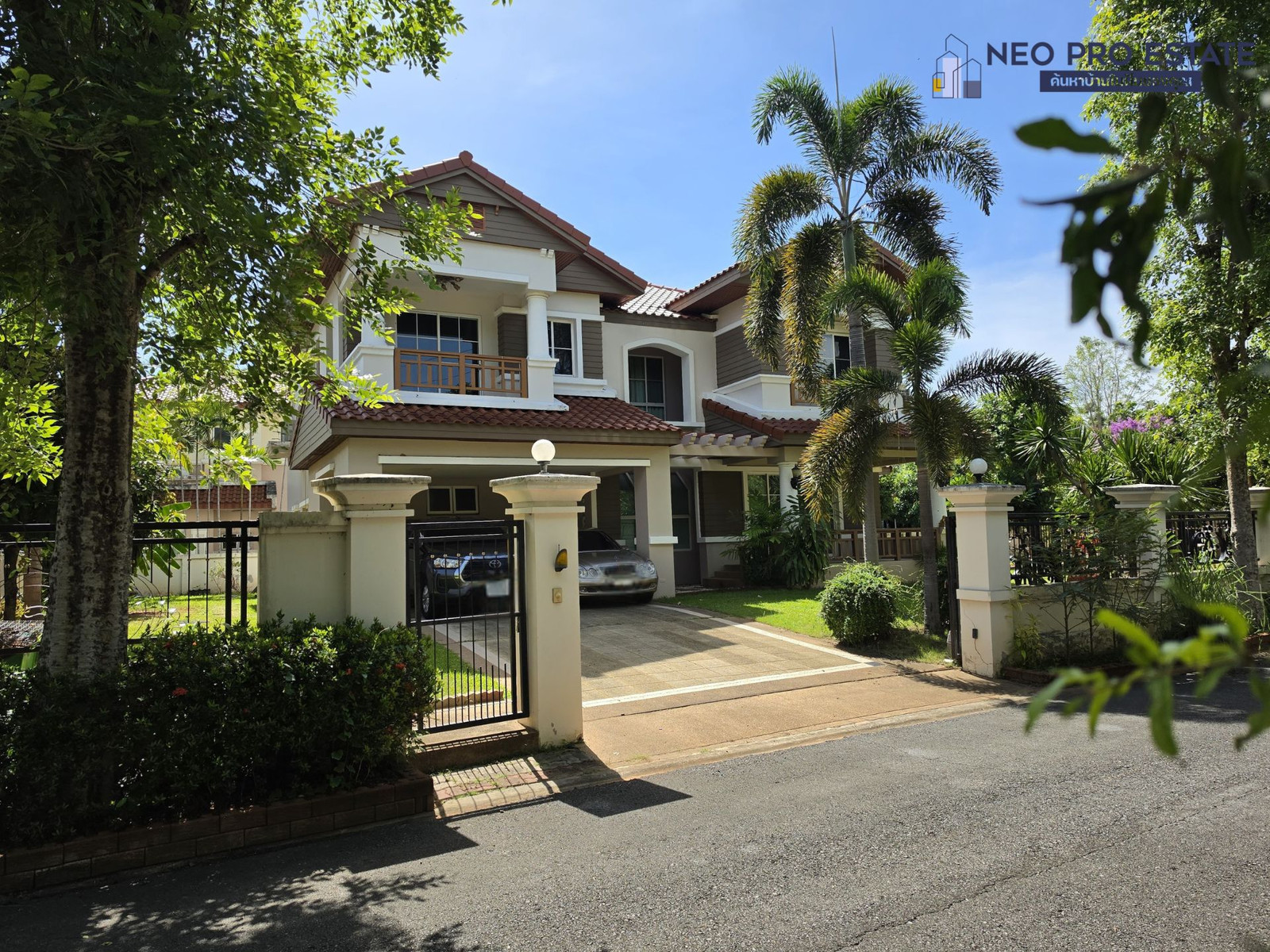 Luxury 2-Storey Detached House | Land & Houses Park, Khon Kaen