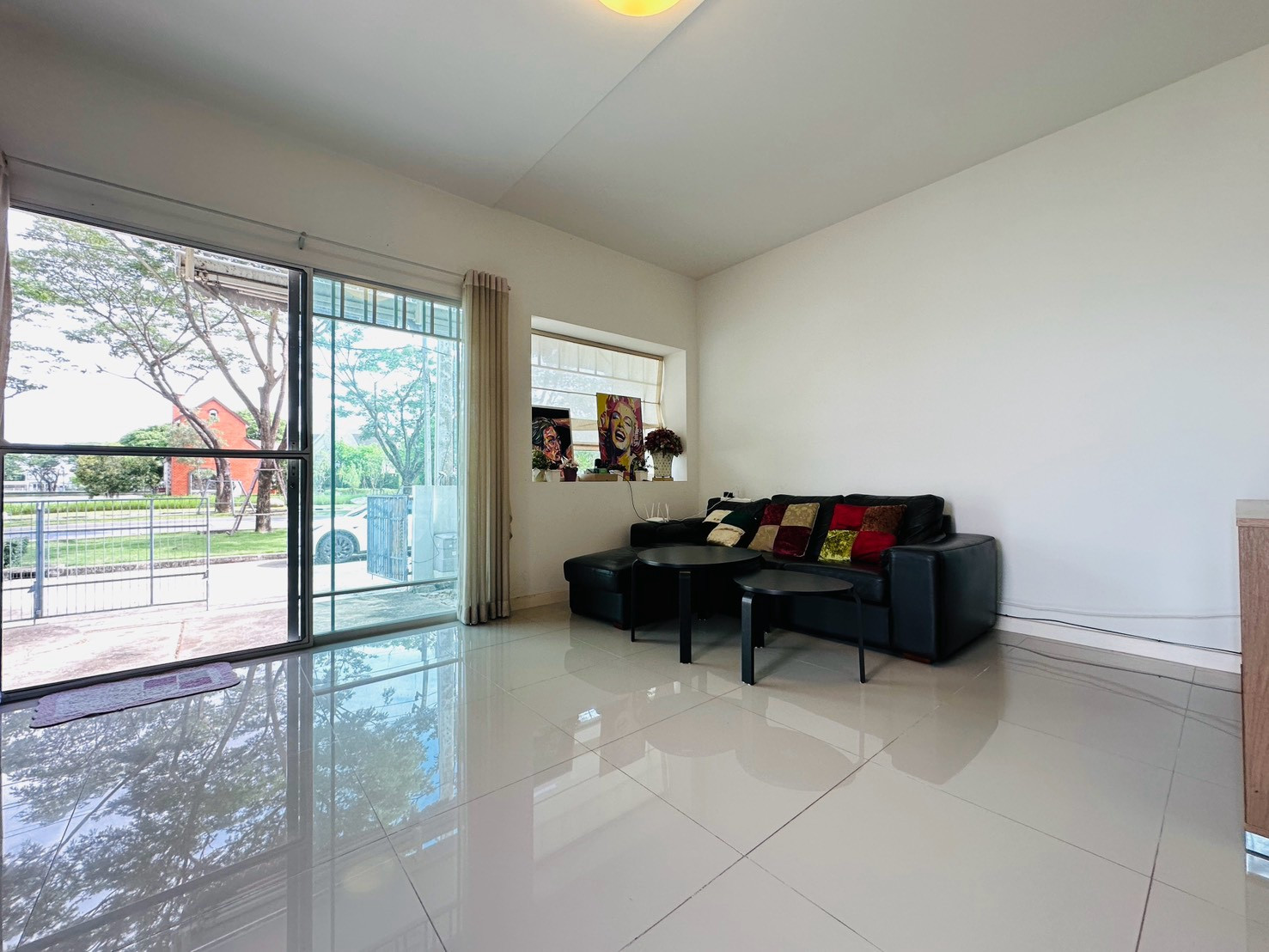 ขายทาวน์โฮม 2 ชั้น หลังมุม ต้นโครงการ วิลลาจจิโอ บางนา (Villaggio Bangna) ซอยเอแบค บางนา - ตราด – รูปที่ 2