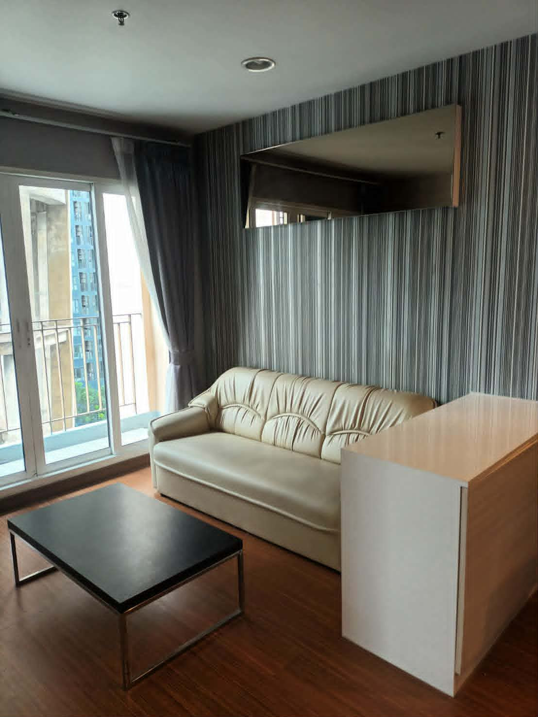 Corner room for rent, 2 bedrooms, 2 bathrooms, 58.8 sq m. Diamond Sukhumvit, near BTS On Nut. Corner room for rent, 2 bedrooms, 2 bathrooms, 58.8 sq m. Diamond Sukhumvit, near BTS On Nut.