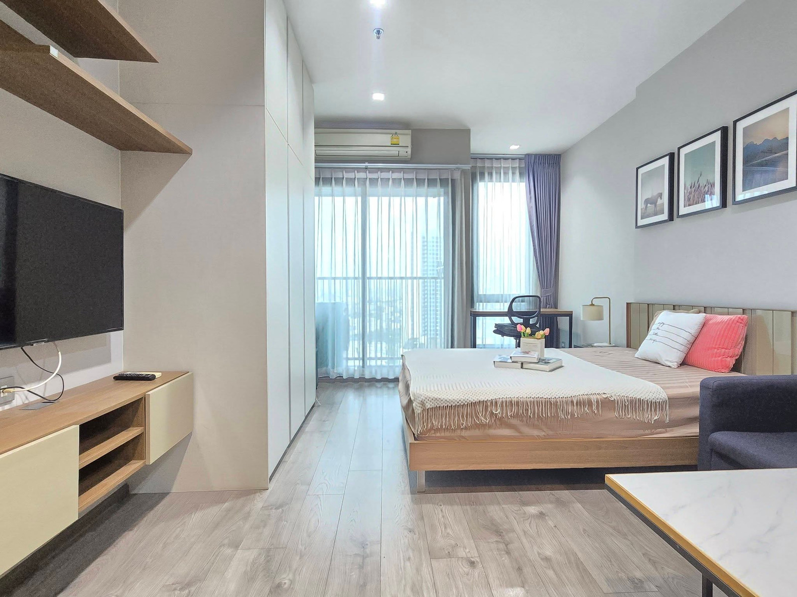 Condo for Rent Whizdom Avenue Ratchada - Ladprao