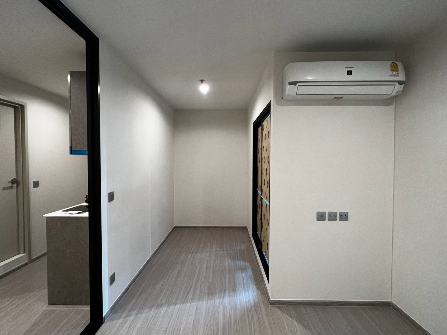 PFD-08952 Condo for sale Aspire Erawan Prime swimming pool view room Fully furnished, ready to move in, next to BTS Chang Erawan🏙️✨