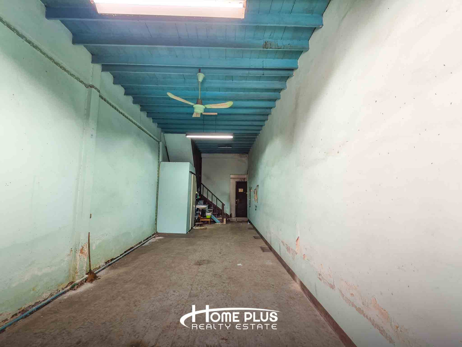 🏢 ขายด่วน อาคารพาณิชย์ 3 ชั้น 2 คูหา ทำเลทองใจกลางสาทร–สีลม – รูปที่ 2