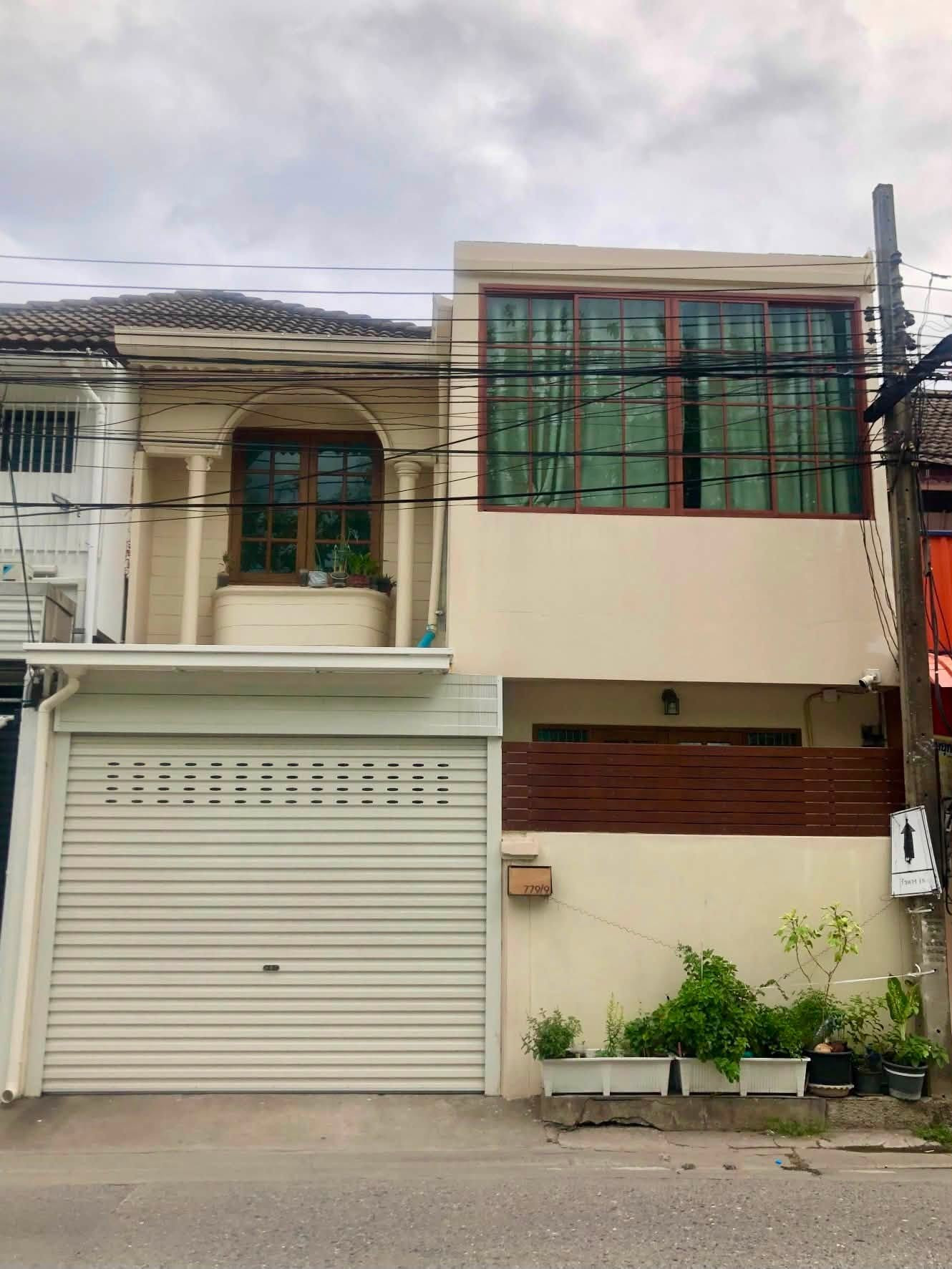 HR3758[ขาย/ให้เช่า] ทาวน์เฮ้าส์ 2 ชั้น รีโนเวทหรู สไตล์ Modern Chinese มบ.อยู่เจริญ ซ.รัชดา 18 - ห้วยขวาง ใกล้ MRT ห้วยขวาง 