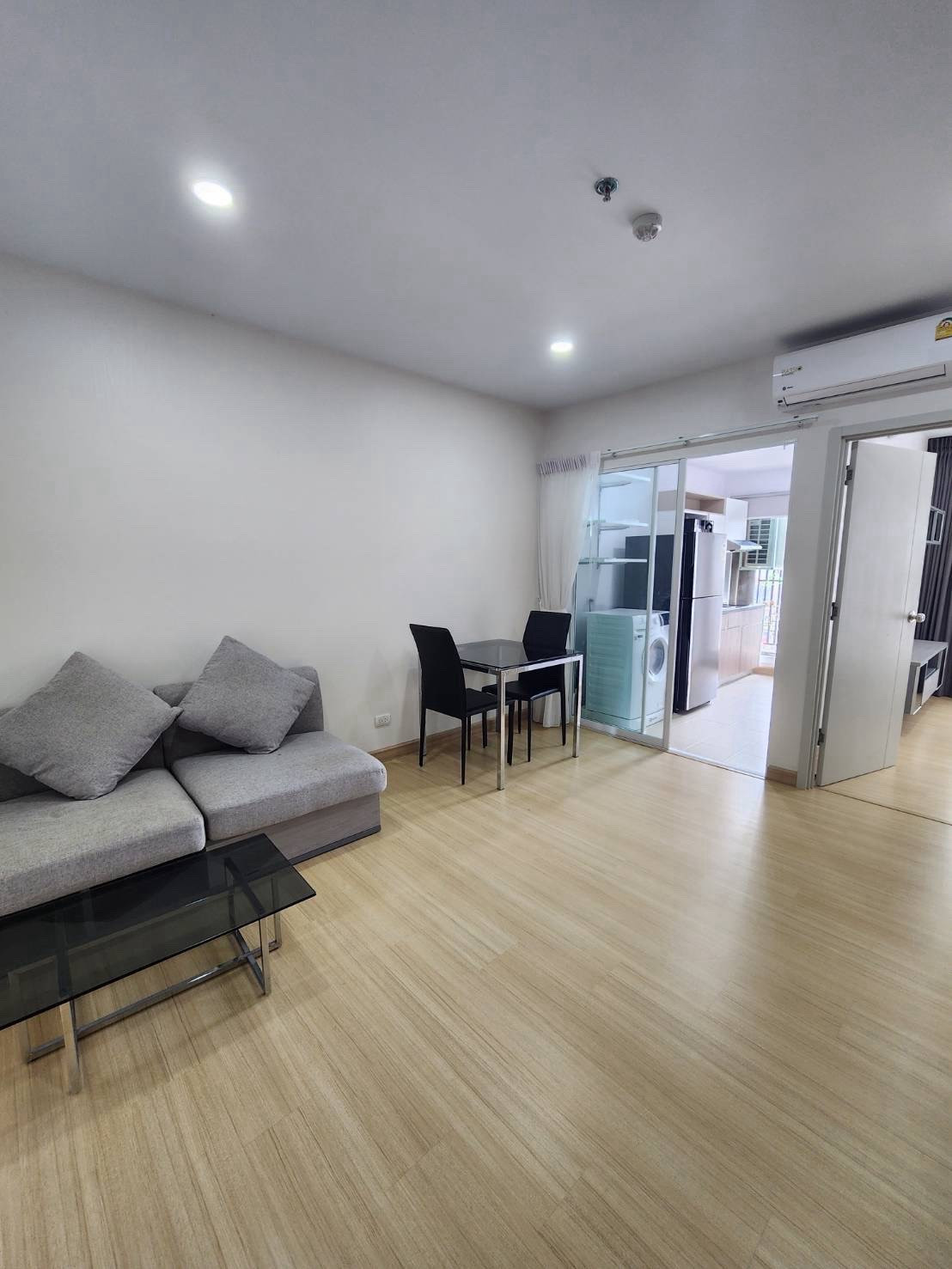 ห้อง 1 ห้องนอน ชั้นสูง ทำเลรามคำแหง ใกล้ MRT สายสีส้ม เดินทางสะดวก – รูปที่ 2