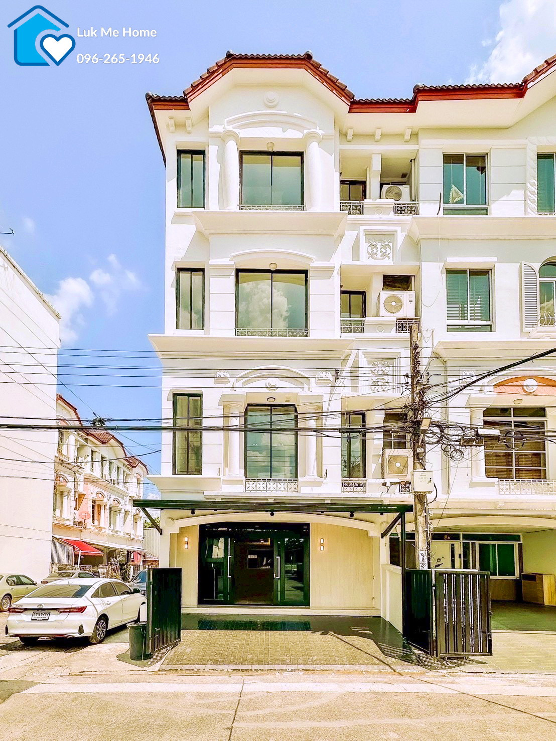 🔥Hot Property -Reserve Now: ✨Baan Klang Muang Rama 9 - Lat Phrao ✨4-story townhome // Home office, corner location** Beautifully renovated, ready to move in, near the Yellow Line, Lat Phrao 71 station.