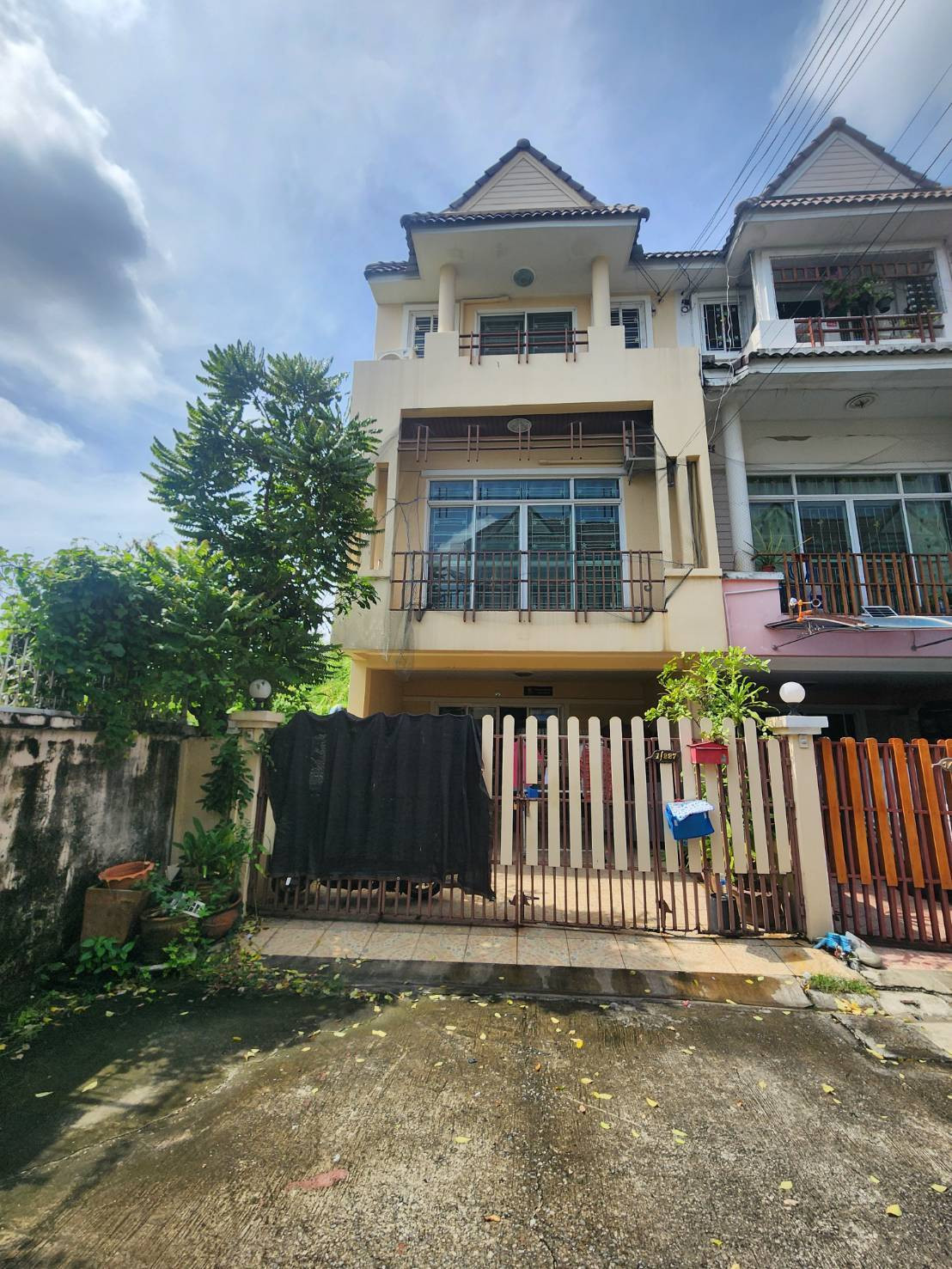🏠 บ้านหลังริม 4 ห้องนอน ใจกลางปากเกร็ด | 3.2 ล้าน 🏠 บ้านหลังริม 4 ห้องนอน ใจกลางปากเกร็ด | 3.2 ล้าน
