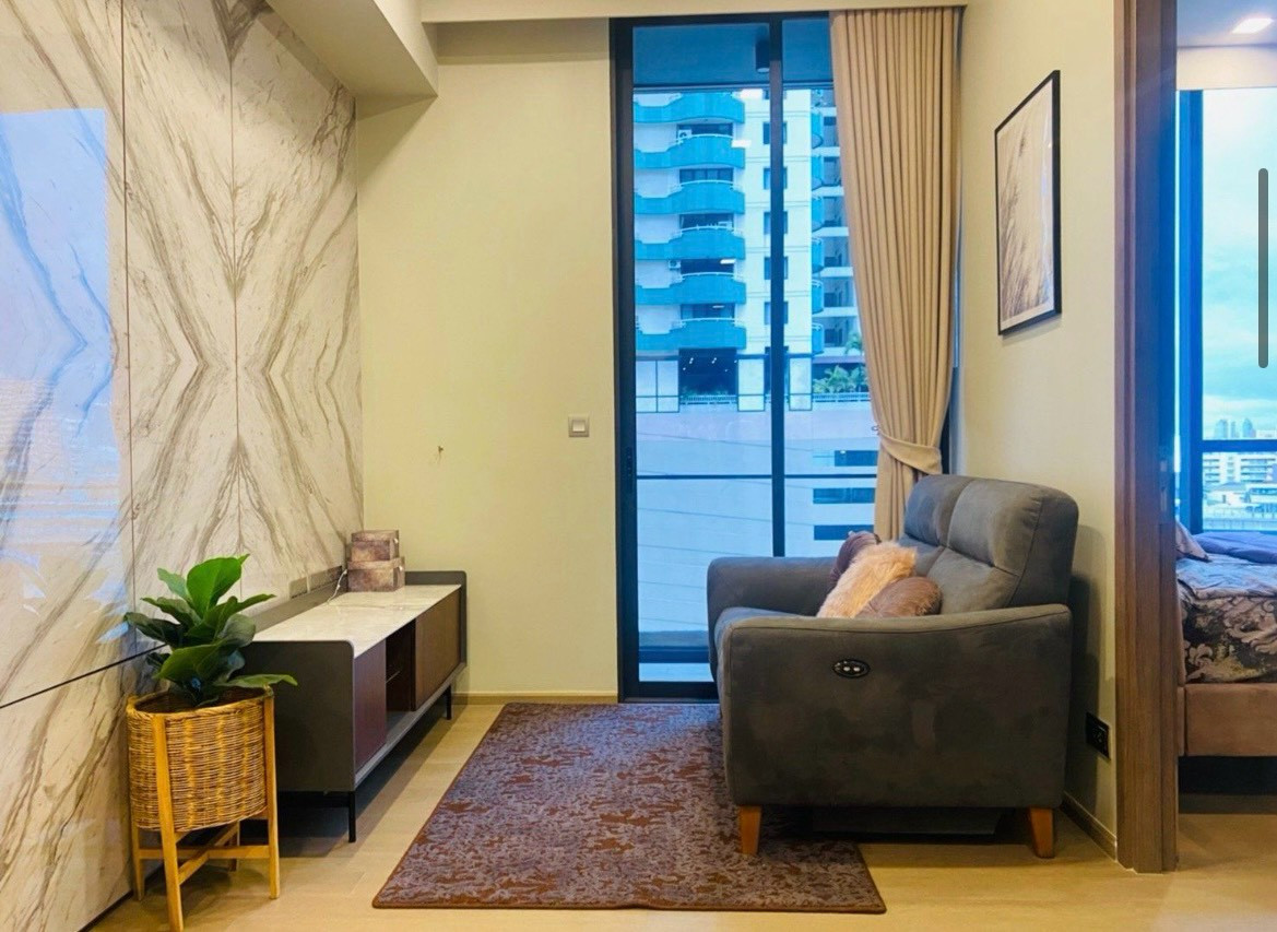 For rent Celes Asoke, 10th floor. For rent Celes Asoke, 10th floor.