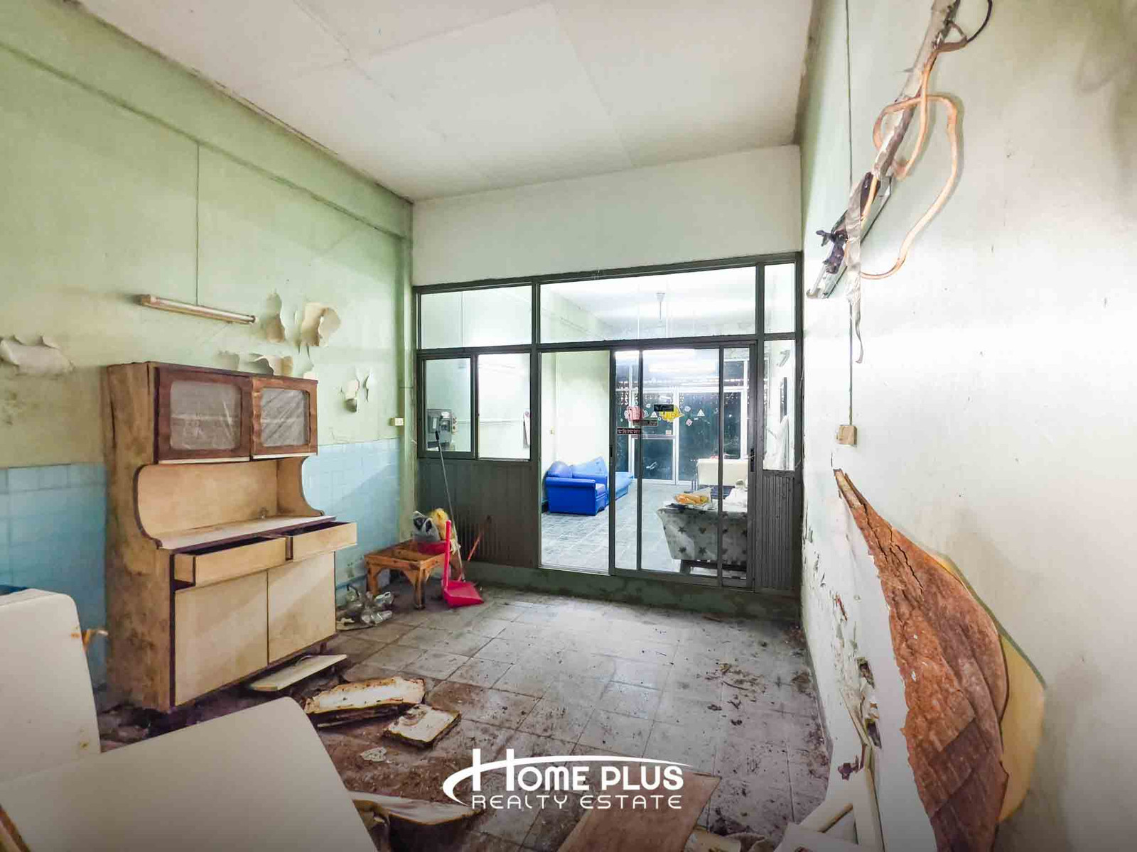 🏢 ขายด่วน อาคารพาณิชย์ 3 ชั้น 2 คูหา ทำเลทองใจกลางสาทร–สีลม – รูปที่ 4