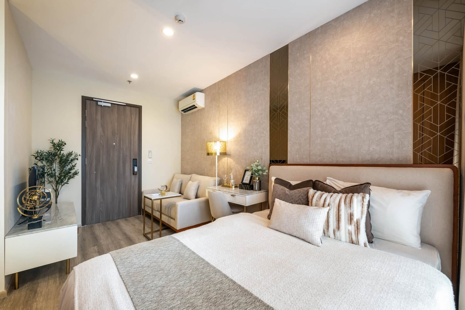 🏙️ ให้เช่า Ideo Mobi Asoke | Large Studio | ชั้น 23 | 29 ตร.ม. ห้องรีโนเวทใหม่ แต่ง Modern Luxury พร้อมเข้าอยู่ – รูปที่ 4
