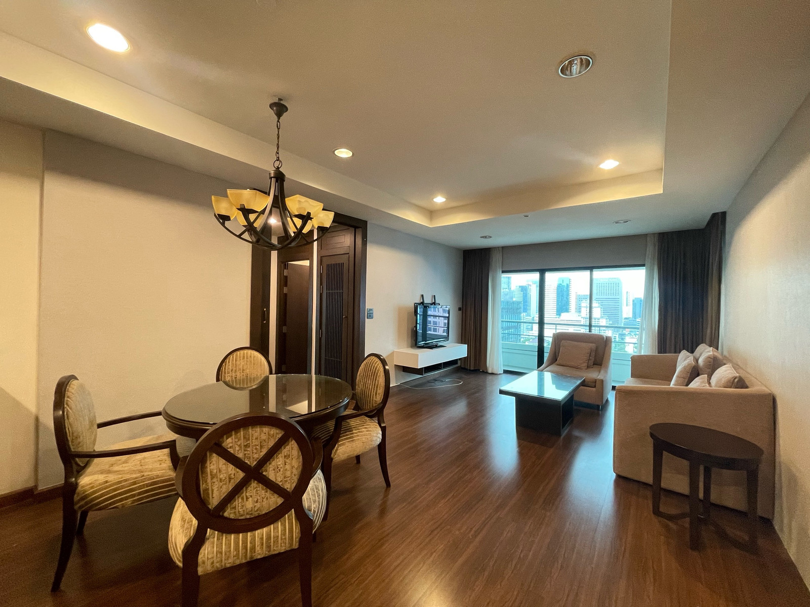 2 bedroom at Sathorn Gardens available for rent – รูปที่ 3