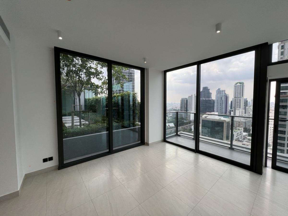ห้องใหญ่ ขายด่วน Tait Sathorn 12 (เทท สาทร 12) ห้องใหญ่ ขายด่วน Tait Sathorn 12 (เทท สาทร 12)