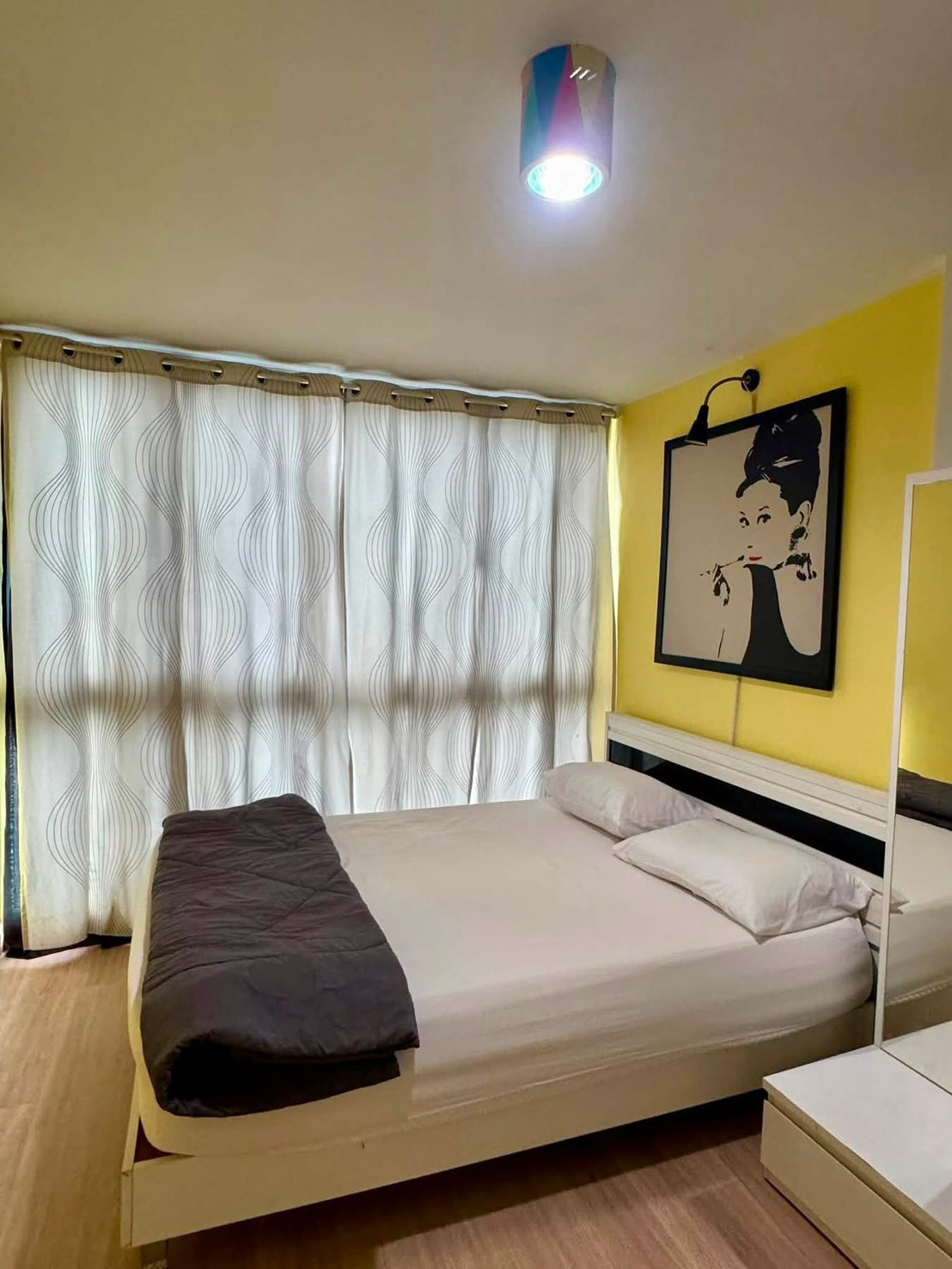 ★ Chateau In Town Phaholyothin 14 ★ 30 sq.m., 2nd+ floor (1 bedroom, 1 bathroom) ★ Near BTS Ari ★ Near La Villa and Big C Saphan Khwai ★ Extensive facilities ★ Fully equipped with appliances ★