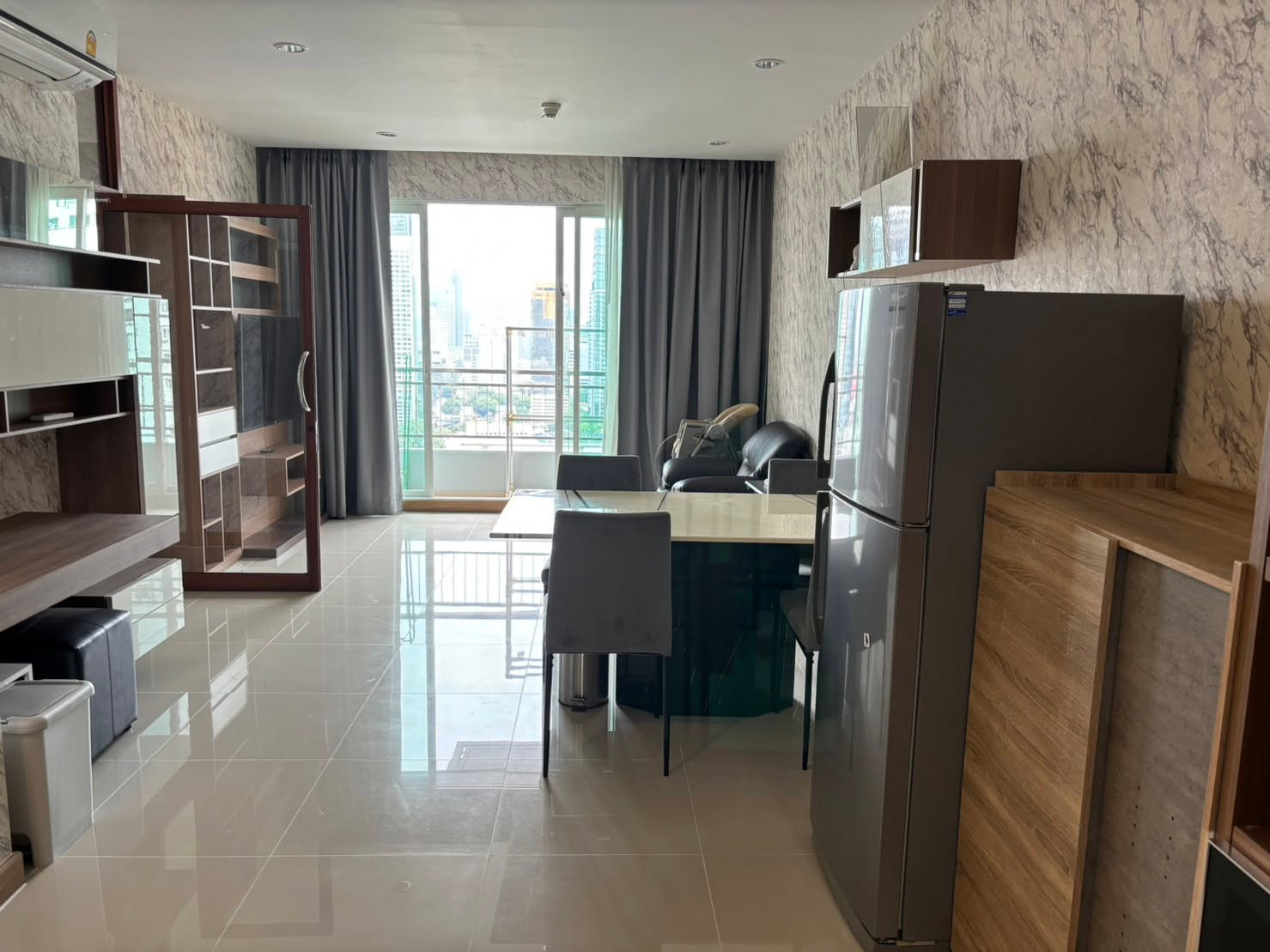 🏠✨ Circle Condominium | Sale/Rent 2 bedroom condo (HBH-RP-172) 🏠✨ Circle Condominium | Sale/Rent 2 bedroom condo (HBH-RP-172)