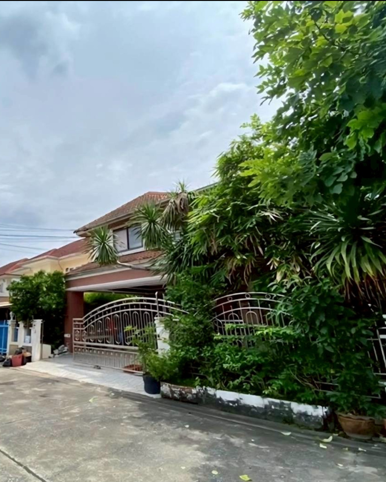 🏡 ลด 3 ล้าน! ขายต่ำกว่าประเมิน บ้านเดี่ยว ม.รัชดา 1 (ลาดพร้าว 80) 72.4 ตร.ว. ฟังก์ชันครบ ทำเลใจกลางเมือง 🏡 ลด 3 ล้าน! ขายต่ำกว่าประเมิน บ้านเดี่ยว ม.รัชดา 1 (ลาดพร้าว 80) 72.4 ตร.ว. ฟังก์ชันครบ ทำเลใจกลางเมือง