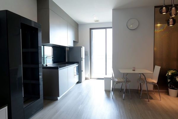🔥Rent at The Room Sukhumvit 69 🔥 1BR 1BR.🔥35,000 🔥44.68sqm🔥Floor19 