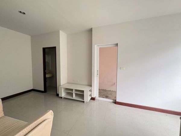 Ease ratchada condo ห้องถูกแสนถูกพร้อมให้คุณมาจับจอง😎