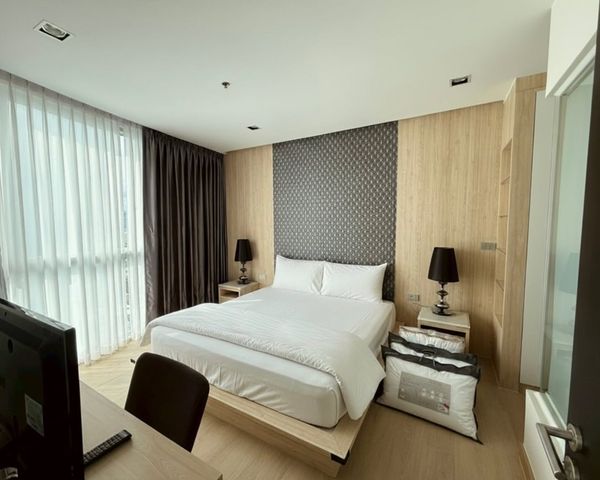 ขายคอนโด Sky Walk Residence  ราคา 8,200,000 บาท [TTs260803]