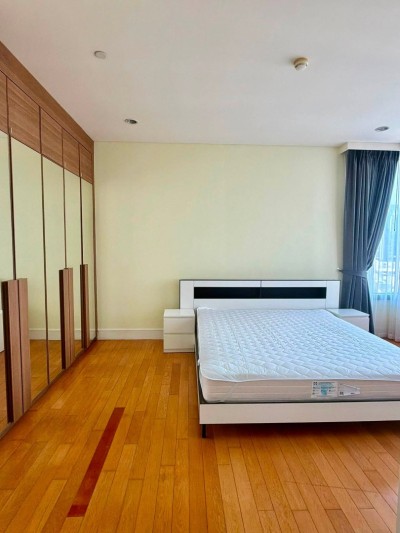 🏙️ Aguston Sukhumvit 22 ห้อง 2 ห้องนอน 2 ห้องน้ำ 95 ตร.ม. ชั้น 22 พร้อมอยู่ ✨ ห้องขนาดใหญ่บนทำเลสุขุมวิท เหมาะสำหรับครอบครัวหรือผู้ที่ต้องการพื้นที่ใช้สอยกว้างขวาง พร้อมฟังก์ชัน 2 ห้องนอน 2 ห้องน้ำ และที่สำคัญ Pet Friendly สามารถเลี้ยงสัตว์ได้