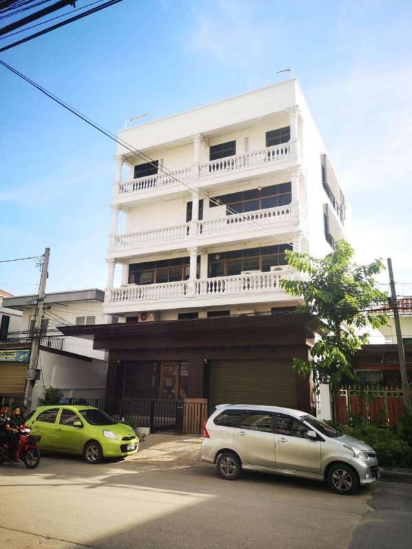 Office building, Onnut 70/1 / 4 Storey (FOR RENT) GNG223