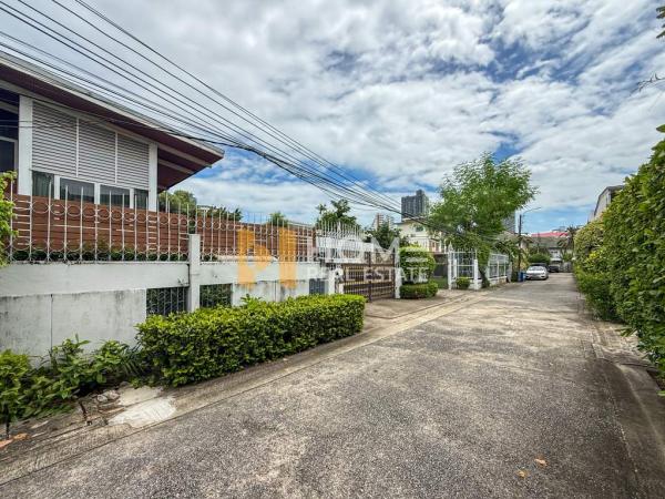Land 259 sq.w. Thonglor 25 / 259 Square Wa (FOR SALE) PALM901