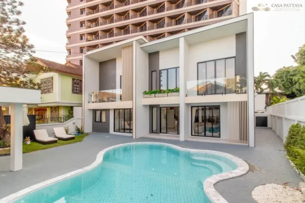 Beautiful Pool Villa (Soi Paniad Chang) | Great for Living & Investment