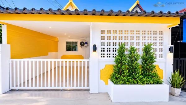 For Sale: Single-Story Townhouse in Daraphan 3 Village