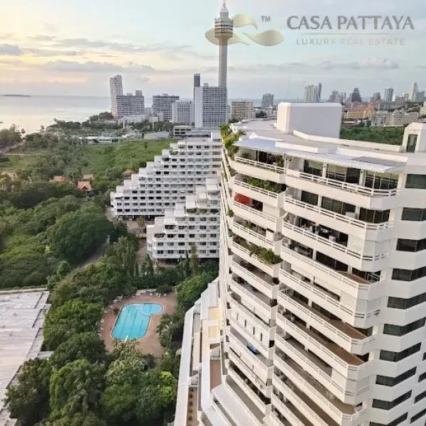 ขายคอนโดที่ Jomtien Condotel  ยูนิตมุมชายหาดขนาดใหญ่พิเศษ