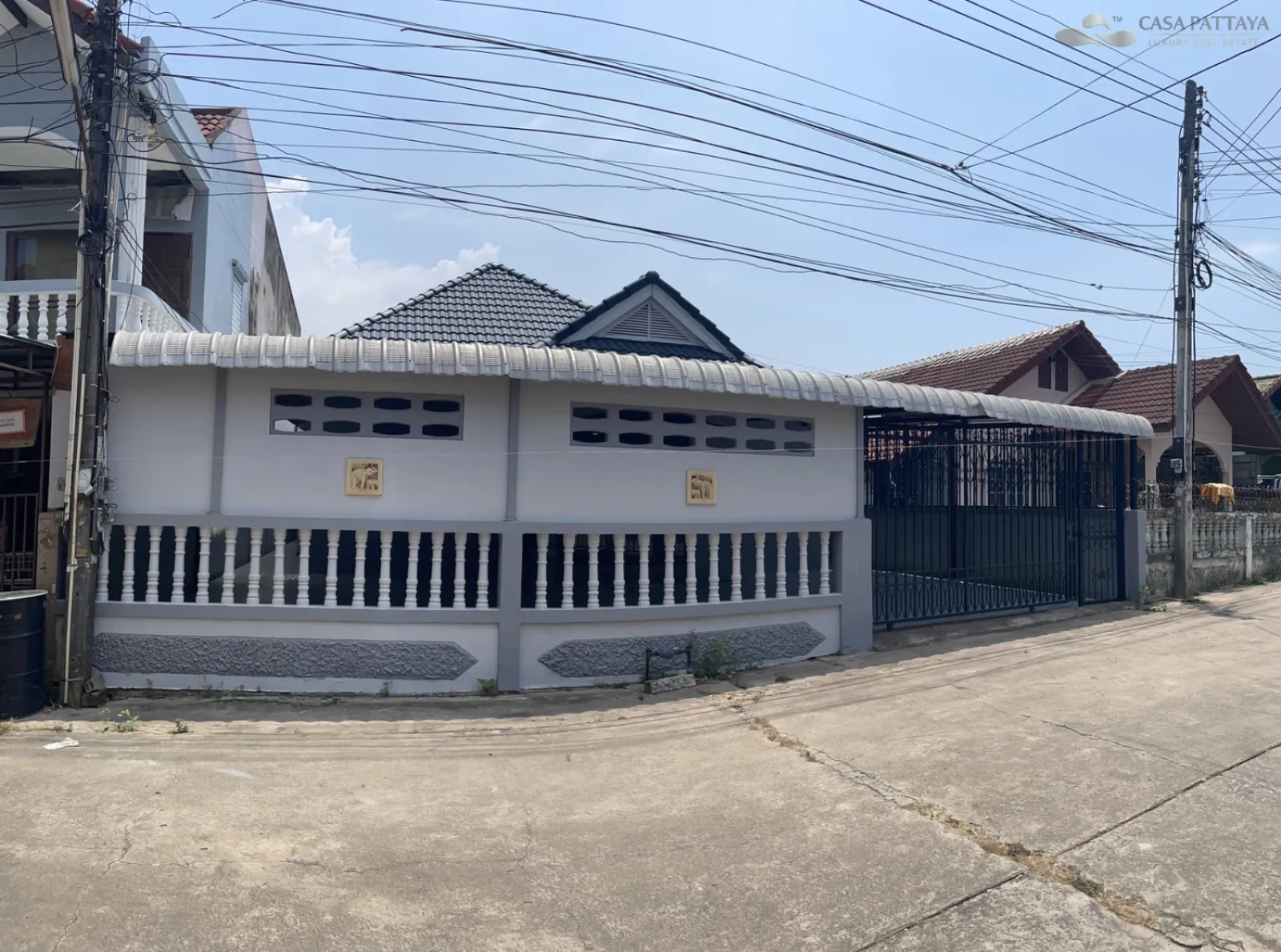 House For Sale at Soi Bun Samphan 9 – Great Price, Prime Location! House For Sale at Soi Bun Samphan 9 – Great Price, Prime Location!