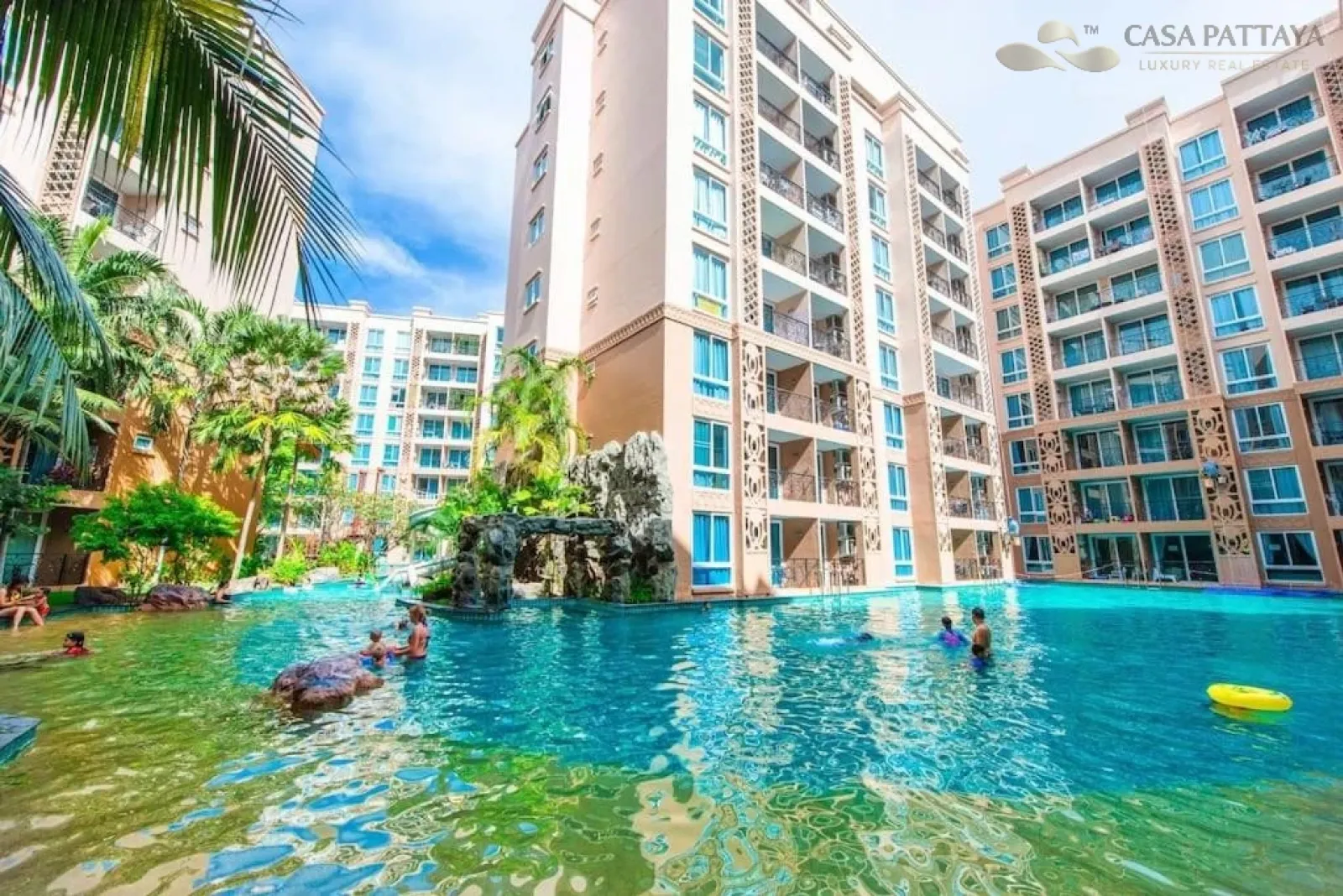 ขายคอนโดรีสอร์ทสวย ชั้นสูง (Atlantis Condo Resort Jomtien)