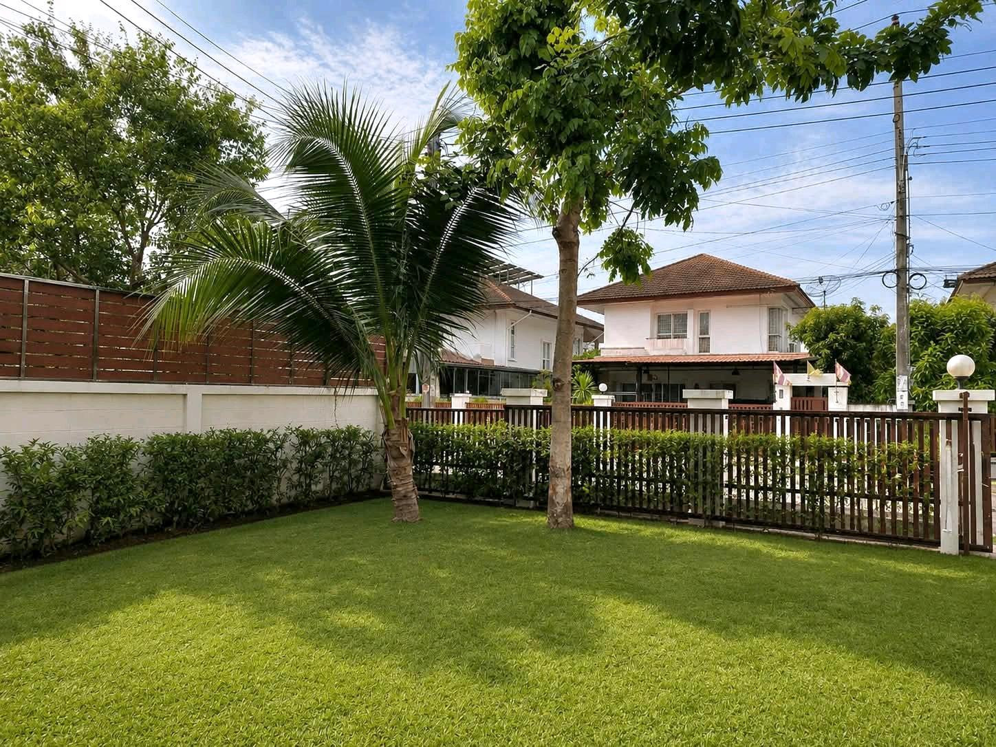 บ้านเดี่ยว2ชั้น ให้เช่า 111 ตรว.อยู่ถนนพุทธมณฑลสาย2 .ใกล้โรงเรียนสารสาสน์ธนบุรี – รูปที่ 2