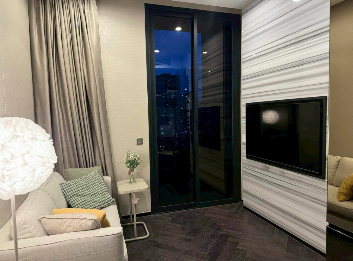 ปล่อยเช่า The Esse Sukhumvit 36 ชั้น 16 (มีอีกหลายห้อง ทักมาสอบถามได้) ปล่อยเช่า The Esse Sukhumvit 36 ชั้น 16 (มีอีกหลายห้อง ทักมาสอบถามได้)