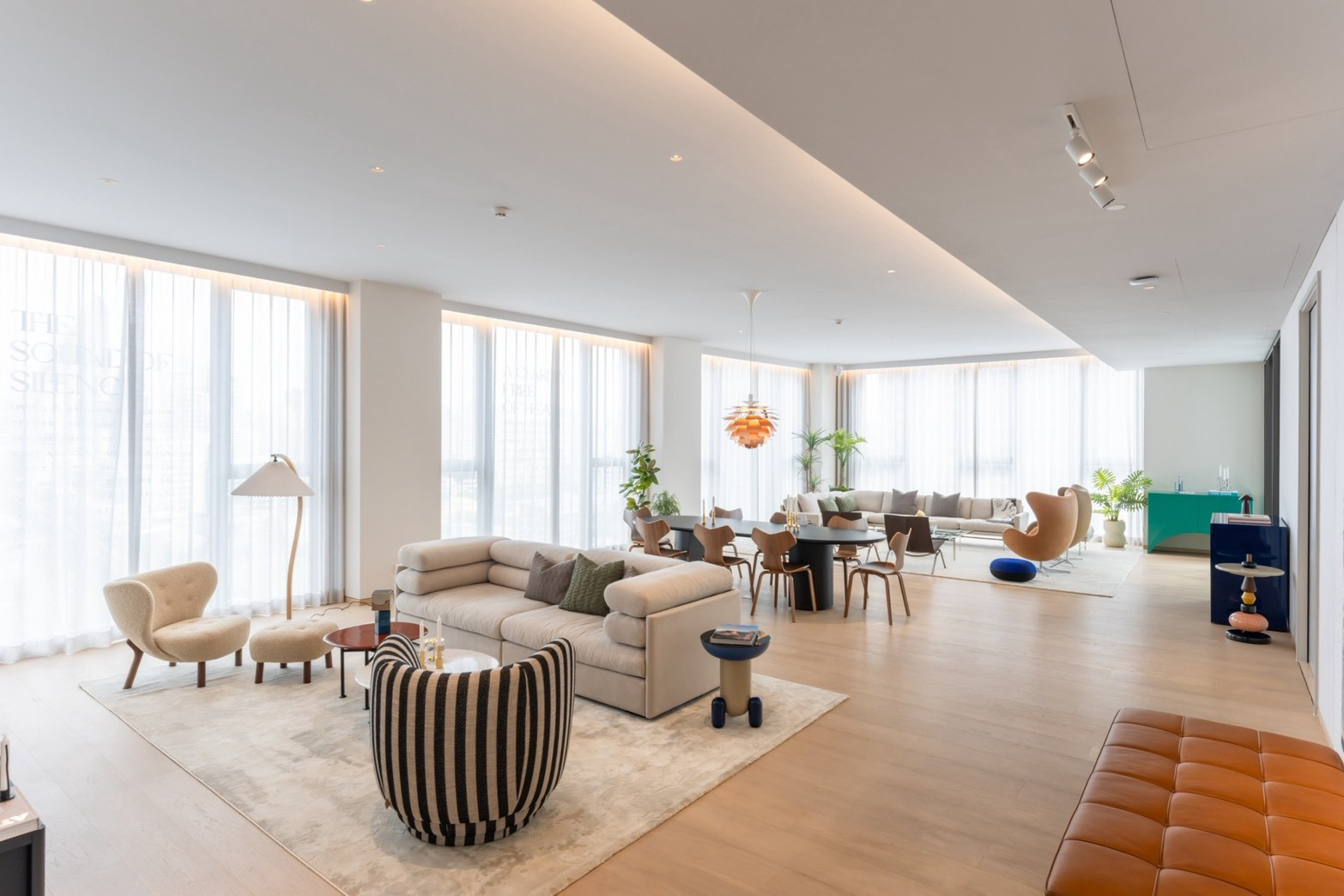 ✨ ขาย SCOPE Thonglor | PENTHOUSE MANOR 12 | 416 ตร.ม. | 170 ล้านบาท ✨ ขาย SCOPE Thonglor | PENTHOUSE MANOR 12 | 416 ตร.ม. | 170 ล้านบาท