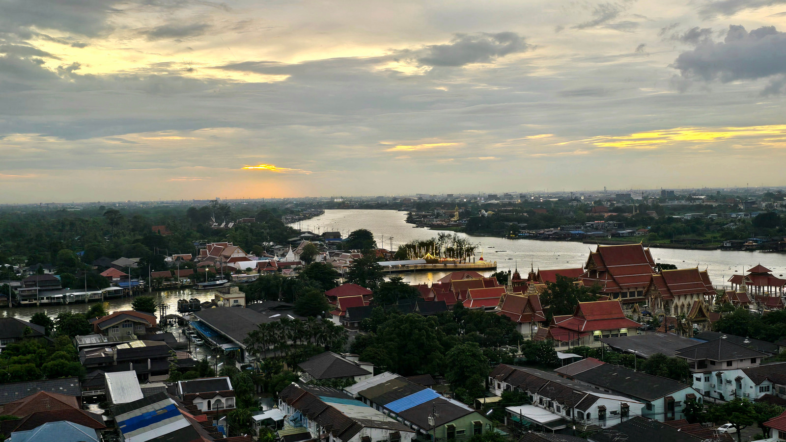 ขายคอนโด Charming Riverside Condoview พื้นที่ 36 ตรม. ขนาด 1 ห้องนอน – รูปที่ 2