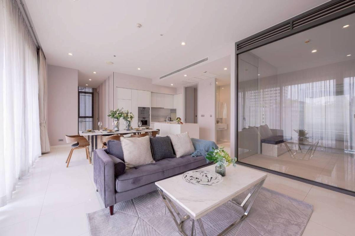 For Rent Vittorio Sukhumvit 39 / 2 Bedroom 3 Bathroom / 138 SQM. / 150,000 Baht For Rent Vittorio Sukhumvit 39 / 2 Bedroom 3 Bathroom / 138 SQM. / 150,000 Baht