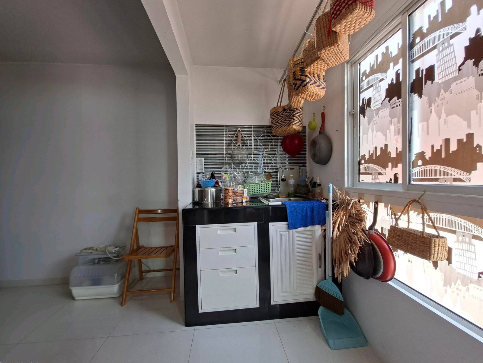 ขายราคาถูกคอนโด Regent Home 12 Latphrao 41 (รีเจ้นท์ โฮม 12 ลาดพร้าว 41) พท. 31ตร.ม.ชั้น2 ตึกB ถ.ลาดพร้าว ห้วยขว้าง กทม. – รูปที่ 3