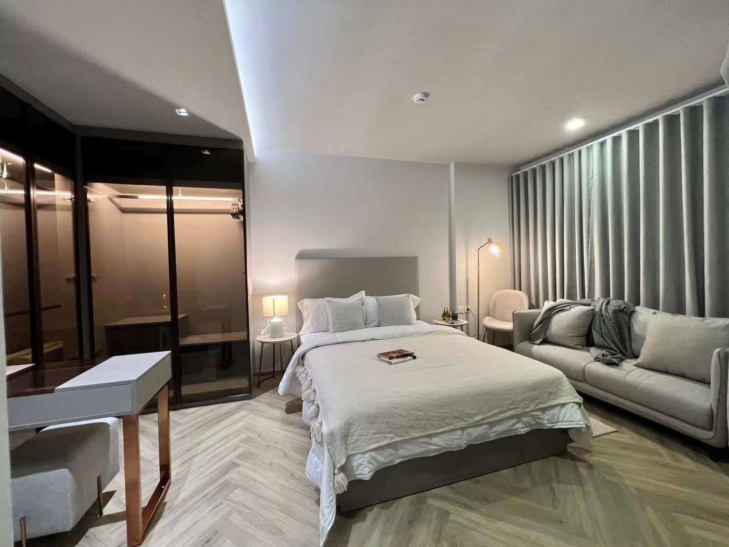 *** Condo for rent : Chapter Thonglor25 Studio Nice decorated Fully furnished Canal view *** *** Condo for rent : Chapter Thonglor25 Studio Nice decorated Fully furnished Canal view ***