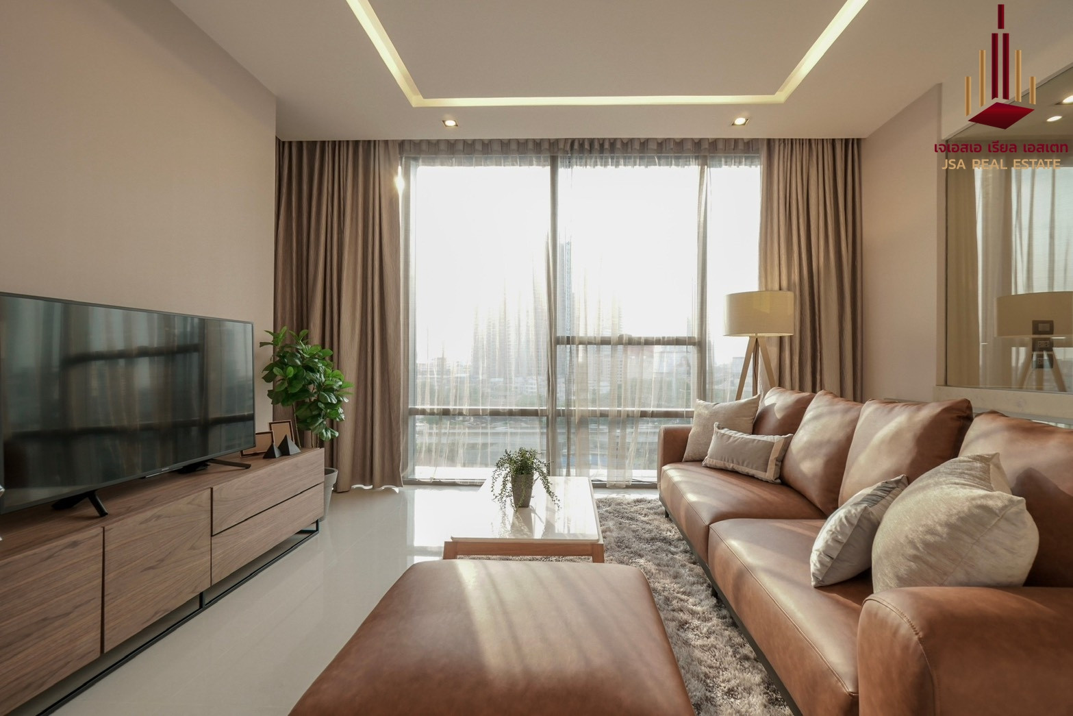✨ For Rent: The Bangkok Sathorn Condo ✨💰 Only 75,000 THB/month