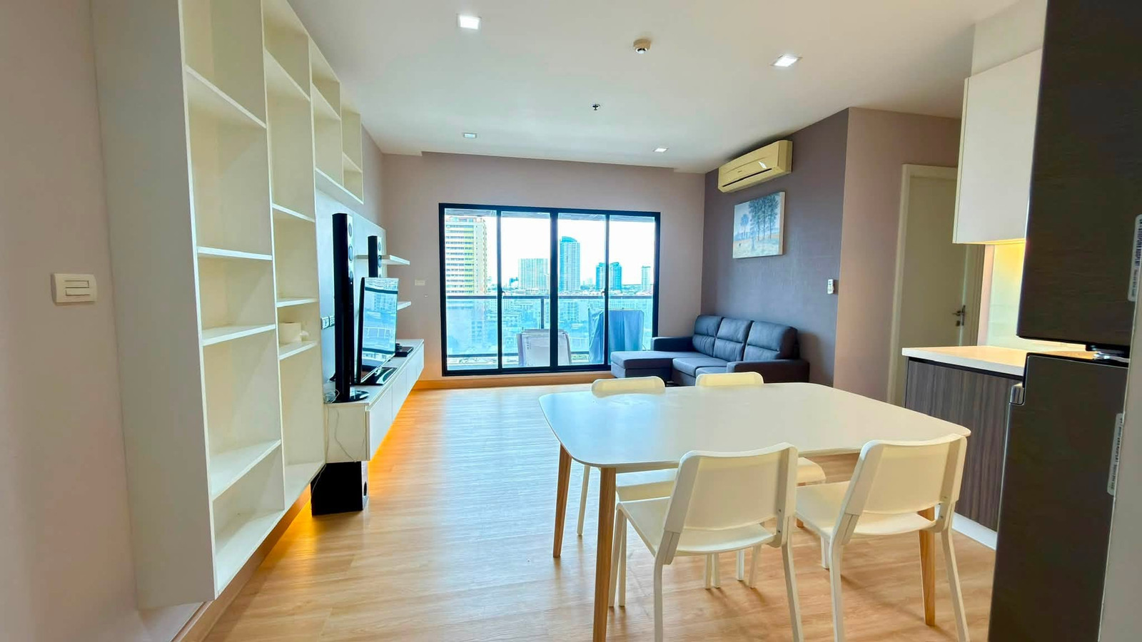 🏙️ For rent: Urbano Absolute Sathon - Taksin, beautiful room, newly renovated, ready to move in, good location, convenient travel ✨ 🏙️ For rent: Urbano Absolute Sathon - Taksin, beautiful room, newly renovated, ready to move in, good location, convenient travel ✨