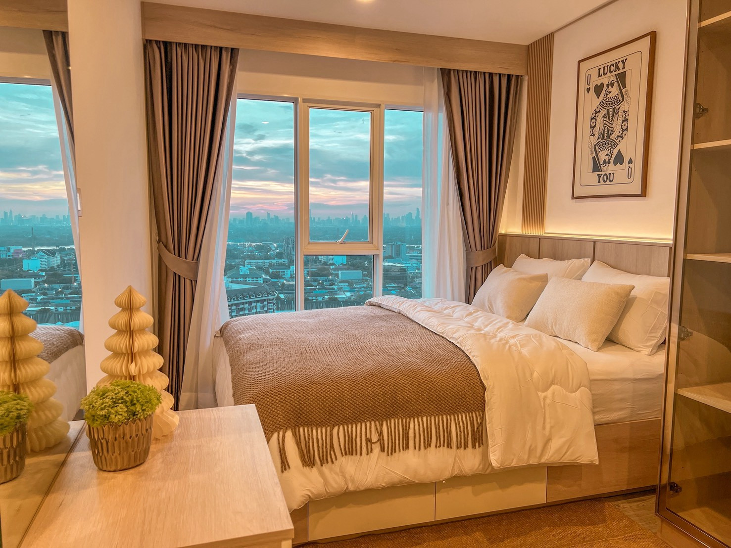 ให้เช่าคอนโด วิวสวยๆ| BTS บางนา | 350 เมตร---รีเจ้นท์ โฮม บางนา