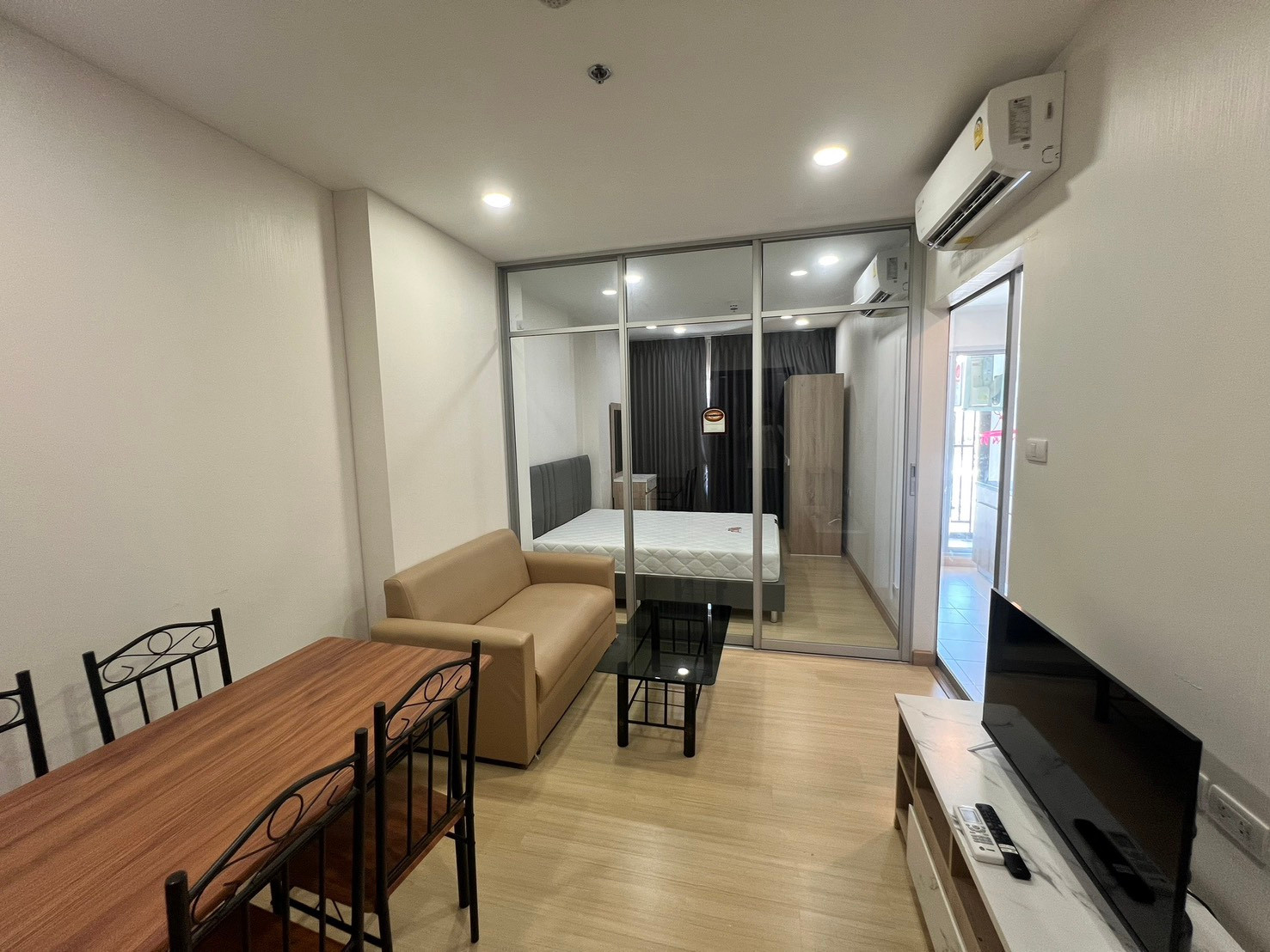 PFD-08962 ให้เช่าคอนโด ศุภาลัย เวอเรนด้า สุขุมวิท 117 (Supalai Veranda Sukhumvit 117) ห้องวิวเมืองแต่งครบพร้อมอยู่ ทำเลดีใกล้ BTS ปู่เจ้า🏙️✨ PFD-08962 ให้เช่าคอนโด ศุภาลัย เวอเรนด้า สุขุมวิท 117 (Supalai Veranda Sukhumvit 117) ห้องวิวเมืองแต่งครบพร้อมอยู่ ทำเลดีใกล้ BTS ปู่เจ้า🏙️✨