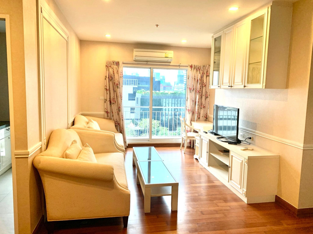 Condo for sale: Ivy Sathorn 10, includes furniture, near BTS Chong Nonsi, convenient transportation, 75 sq m.