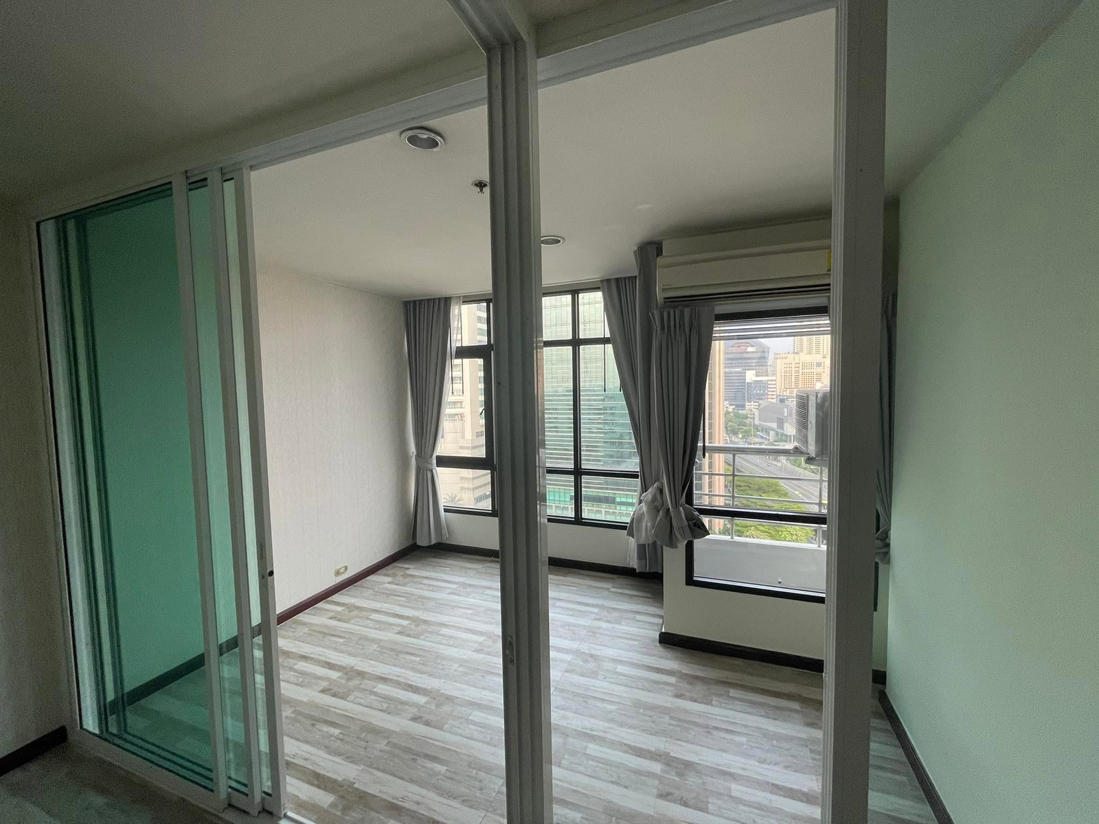 🏠✨ พญาไท เพลส (Phayathai Place) | ขายคอนโด 1 ห้องนอน (HBH-ST-349)