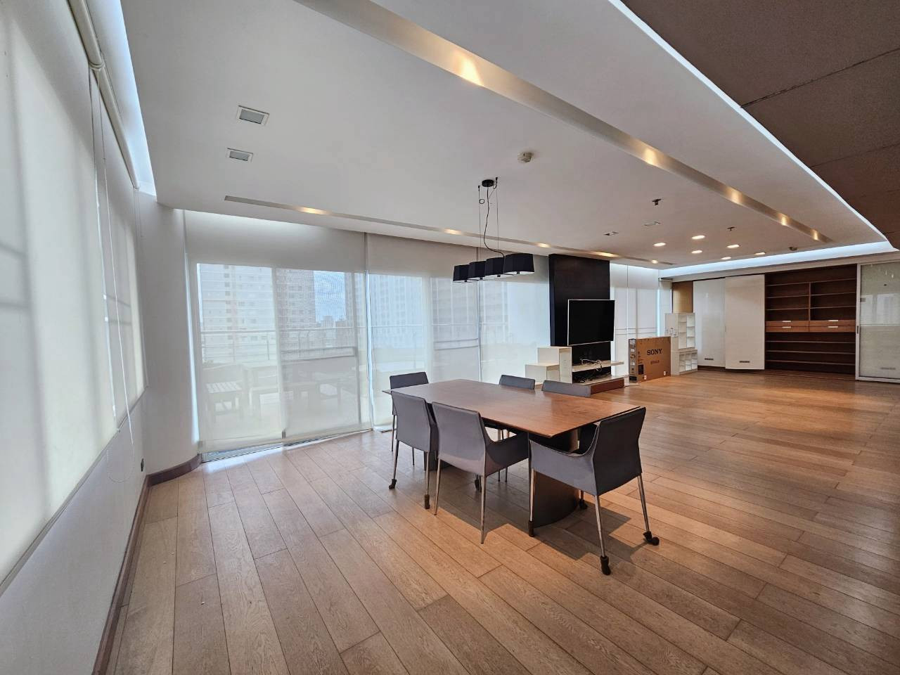 HOT SALE CONDO Le Raffine Sukhumvit 24 (Le Raffine Sukhumvit 24) BTS Phrom Phong Type 3 Bedroom Duplex