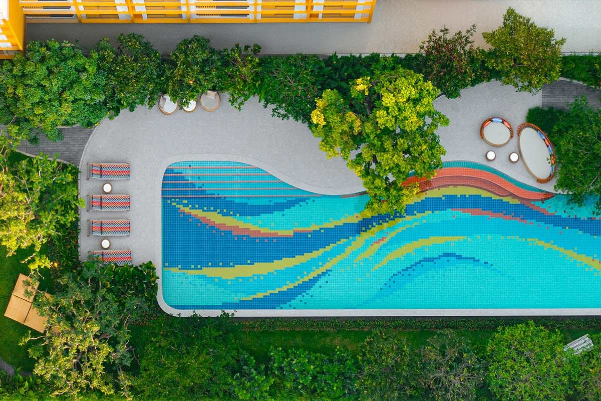the base rise phuket starts at 2.69 million baht* Condo in the heart of Phuket city, easy to travel, connected to business zones, department stores and international schools. Call 065-5639565 the base rise phuket starts at 2.69 million baht* Condo in the heart of Phuket city, easy to travel, connected to business zones, department stores and international schools. Call 065-5639565