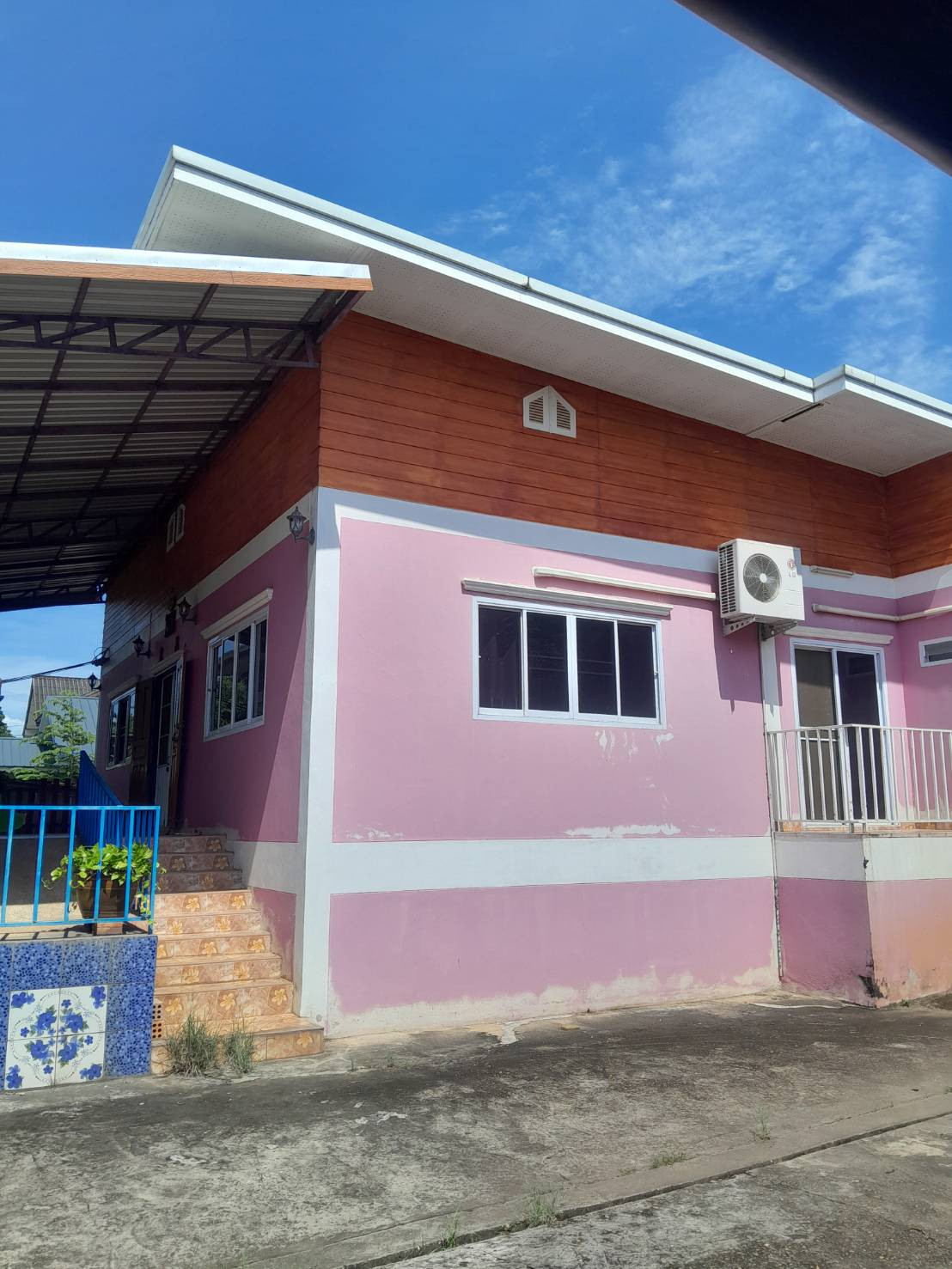 ขายที่ดินพร้อมบ้านติดถนนมิตรภาพ เมือง หนองคาย – รูปที่ 3