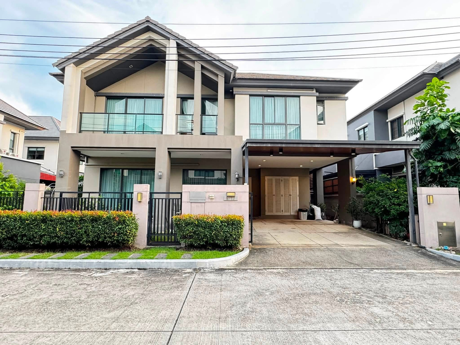 Luxury house for rent Bangkok Boulevard Rama 9, Krungthep Kreetha Zone, 4 bedrooms, Fully furnished. Luxury house for rent Bangkok Boulevard Rama 9, Krungthep Kreetha Zone, 4 bedrooms, Fully furnished.