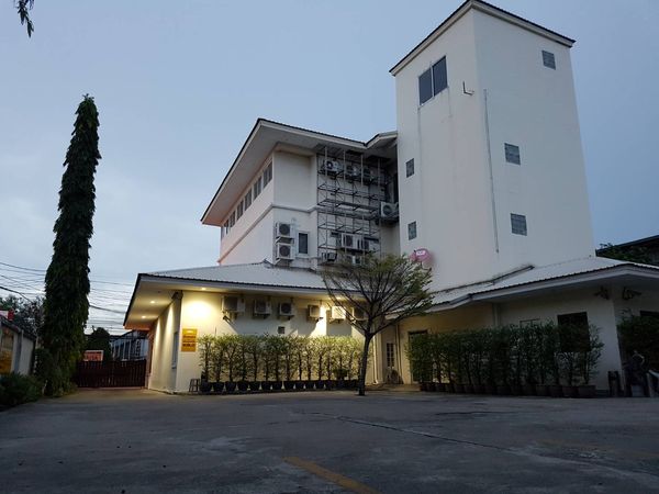 100026 - ขายอาคารสำนักงาน 3 ชั้น ซอยเสนานิคม 1 เนื้อที่ ที่ดิน 392.9 ตร.วา